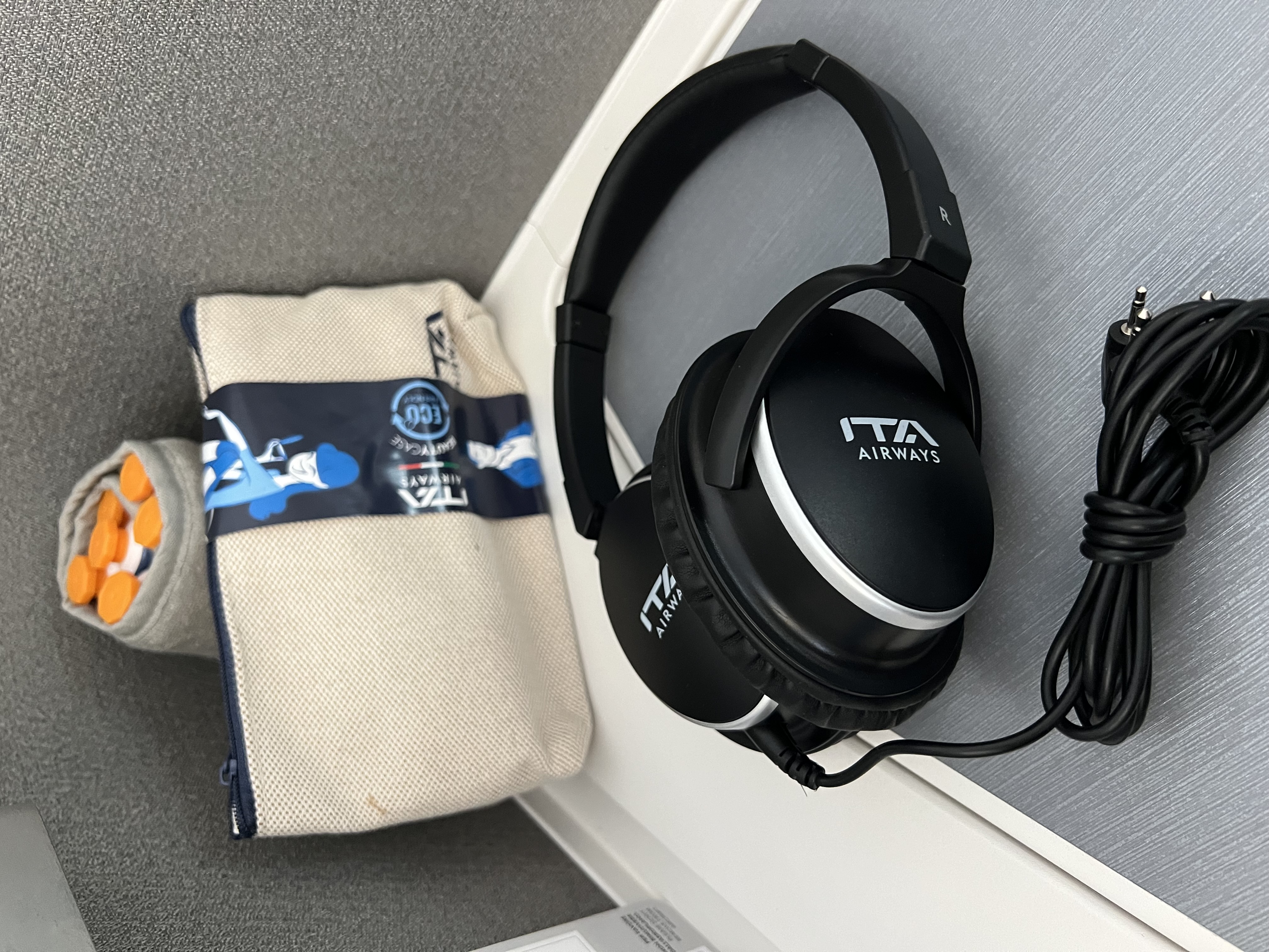 ITA Airways business class amenities 2