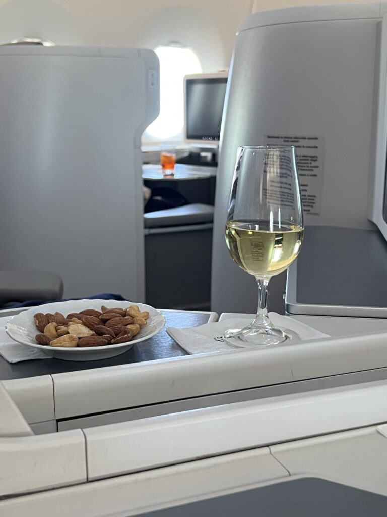 ITA Airways business class welcome drink wine